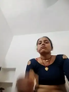 Snapshot of Sonam_shinde chatting on 04.29.26 Sonam shinde online show from 04.29.26