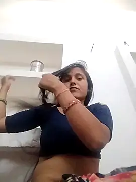 Snapshot of Sonam_shinde chatting on 05.27.26 Sonam shinde online show from 05.27.26