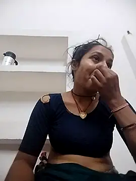 Snapshot of Sonam_shinde chatting on 06.02.26 Sonam shinde online show from 06.02.26