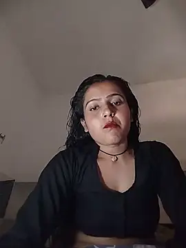 Snapshot of Sonam_shinde chatting on 06.20.26 Sonam shinde online show from 06.20.26