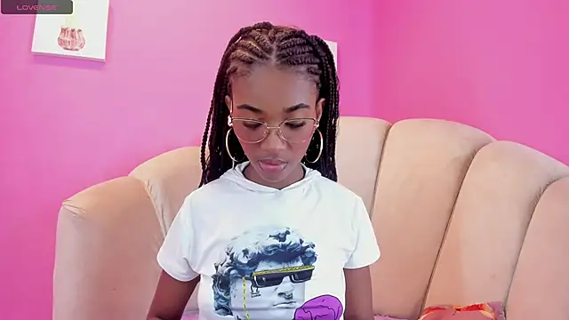 MarianRosse online show from 09.28.25