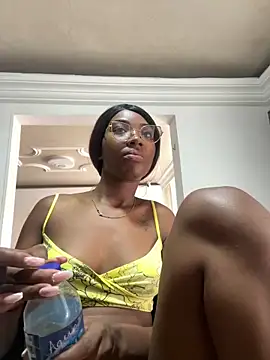 MarianRosse online show from 12.18.25