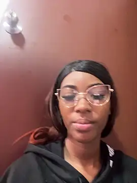 MarianRosse online show from 12.20.25