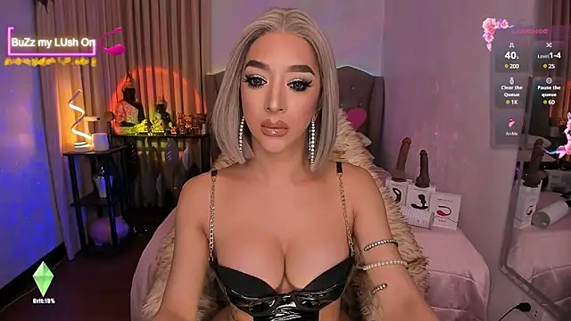 Snapshot of Dream_Goddess chatting on 02.10.25 Dream Goddess online show from 02.10.25