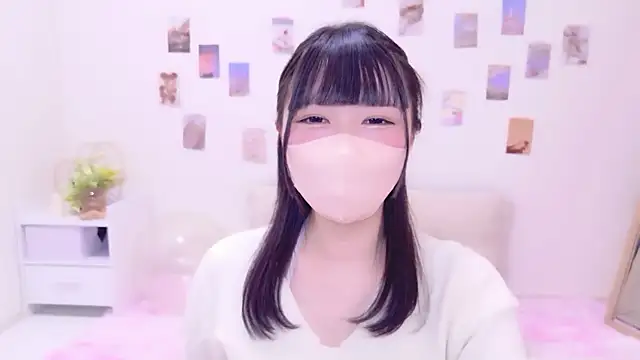 Snapshot of fumika_f chatting on 11.28.25 fumika f online show from 11.28.25