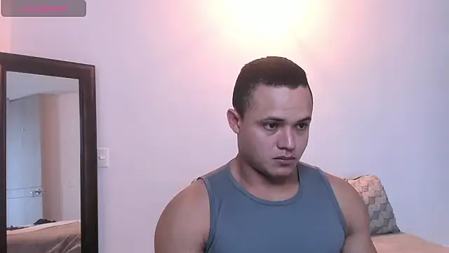 Snapshot of KingLevi01 chatting on 09.16.25 KingLevi01 online show from 09.16.25