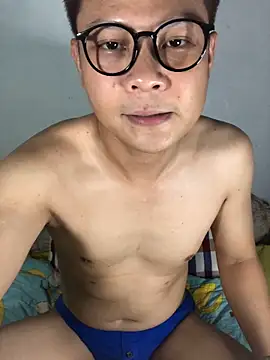 Snapshot of datnguyenvn chatting on 02.13.26 datnguyenvn online show from 02.13.26