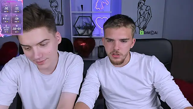 Snapshot of danny_cool chatting on 09.20.25 danny cool online show from 09.20.25