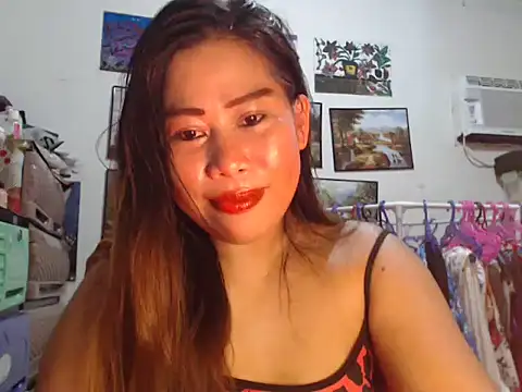 Snapshot of filipina_beauty chatting on 11.03.25 filipina beauty online show from 11.03.25