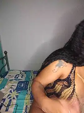 Queen Amara online show from 05.21.26