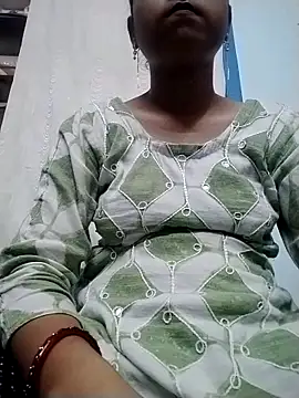 Komal-Rajput online show from 09.18.25