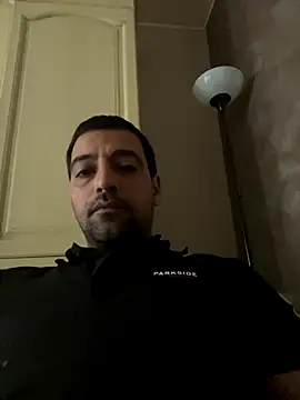 darkparadi online show from 09.27.25