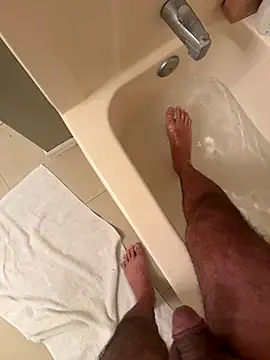 Snapshot of nicecock6900 chatting on 01.08.26 nicecock6900 online show from 01.08.26