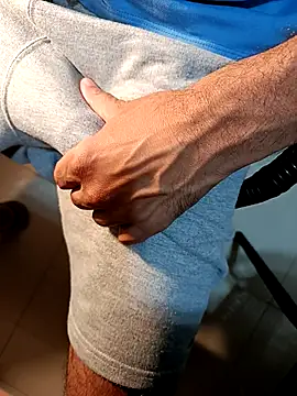 Gallo001 online show from 11.30.25