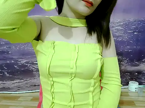 SuhyoCii online show from 02.05.26