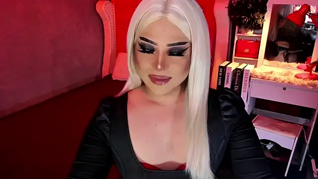 Snapshot of gordeushotcummer chatting on 10.31.25 gordeushotcummer online show from 10.31.25