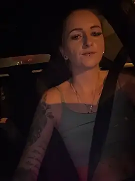 Lyra XX online show from 03.03.26