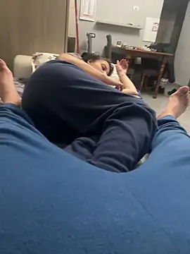 Snapshot of Maialona78 chatting on 11.04.25 Maialona78 online show from 11.04.25