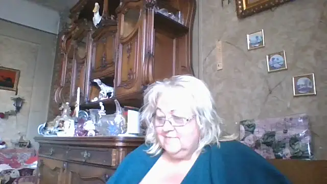 Snapshot of Lala-Love56 chatting on 09.20.25 Lala-Love56 online show from 09.20.25