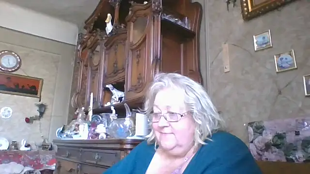 Snapshot of Lala-Love56 chatting on 09.27.25 Lala-Love56 online show from 09.27.25