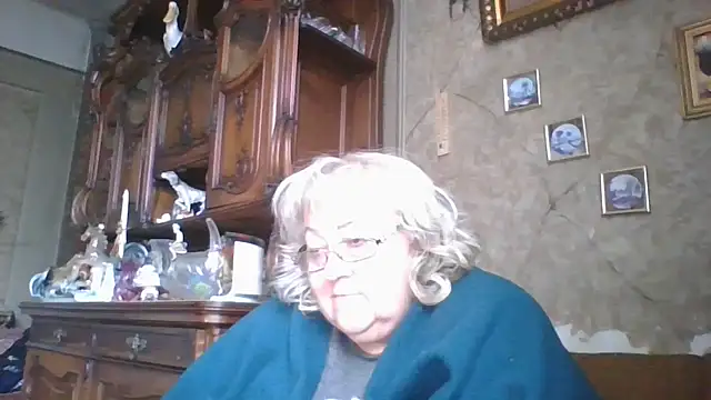 Snapshot of Lala-Love56 chatting on 10.14.25 Lala-Love56 online show from 10.14.25