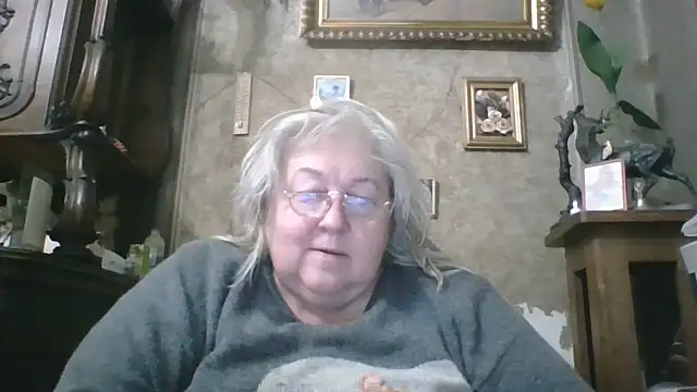 Snapshot of Lala-Love56 chatting on 11.10.25 Lala-Love56 online show from 11.10.25