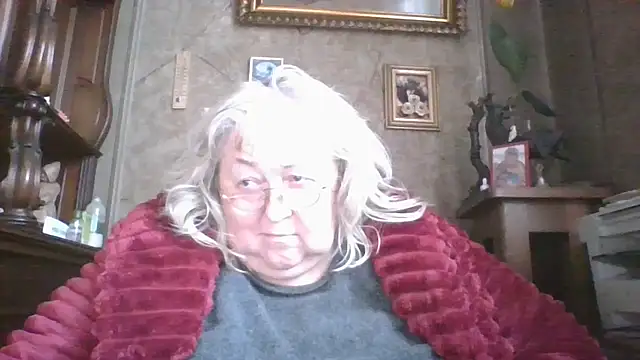 Snapshot of Lala-Love56 chatting on 11.26.25 Lala-Love56 online show from 11.26.25