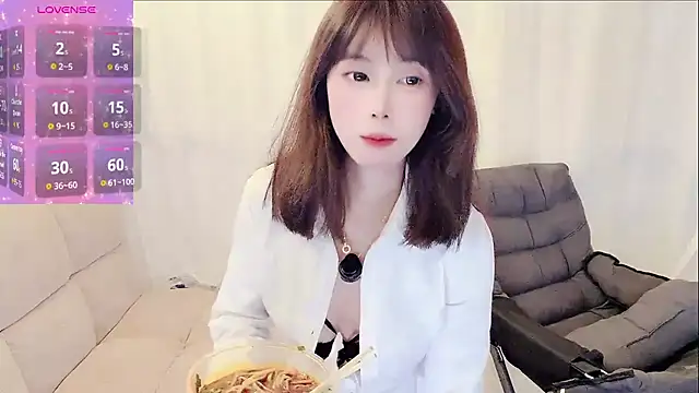 Snapshot of yuanbao_a chatting on 02.23.26 yuanbao a online show from 02.23.26