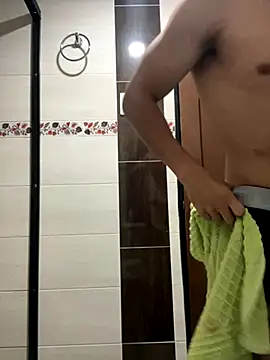 Snapshot of 0anonimo_bottom1 chatting on 09.10.25 0anonimo bottom1 online show from 09.10.25