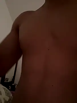 Snapshot of 0anonimo_bottom1 chatting on 09.10.25 0anonimo bottom1 online show from 09.10.25