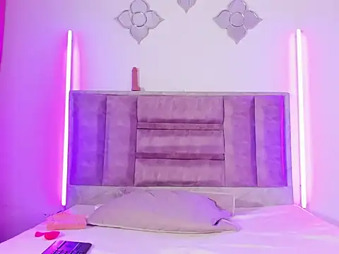 Snapshot of 0anonimo_bottom1 chatting on 09.11.25 0anonimo bottom1 online show from 09.11.25