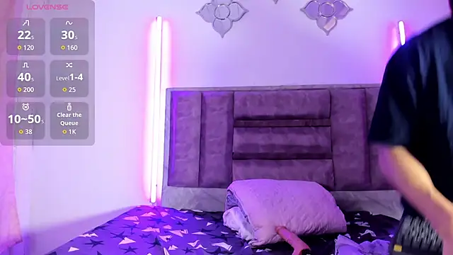 Snapshot of 0anonimo_bottom1 chatting on 10.10.25 0anonimo bottom1 online show from 10.10.25