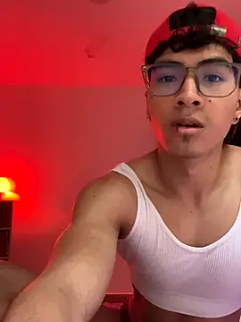 Snapshot of 0anonimo_bottom1 chatting on 10.27.25 0anonimo bottom1 online show from 10.27.25