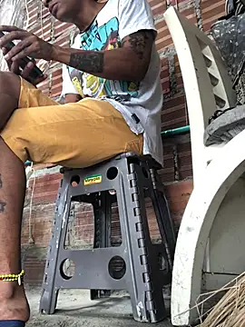 Snapshot of elpeluchenegroxxx3 chatting on 03.08.26 elpeluchenegroxxx3 online show from 03.08.26