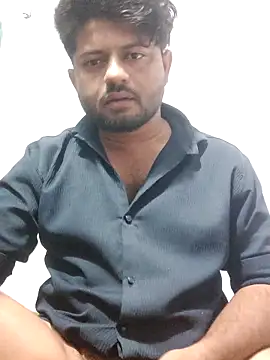 Snapshot of urhotboymeet chatting on 11.05.25 urhotboymeet online show from 11.05.25