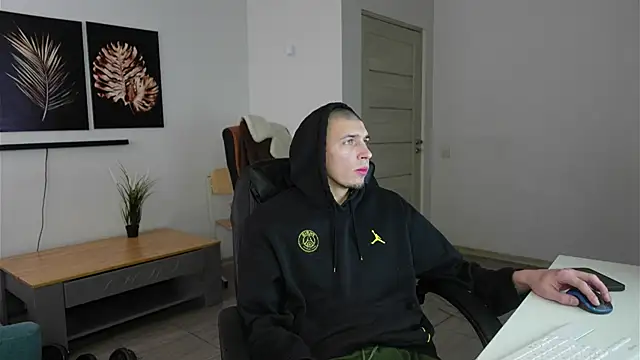 Ryan Dozer online show from 03.07.26