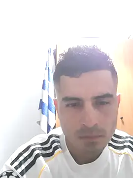 Andr3s69xxx online show from 09.13.25