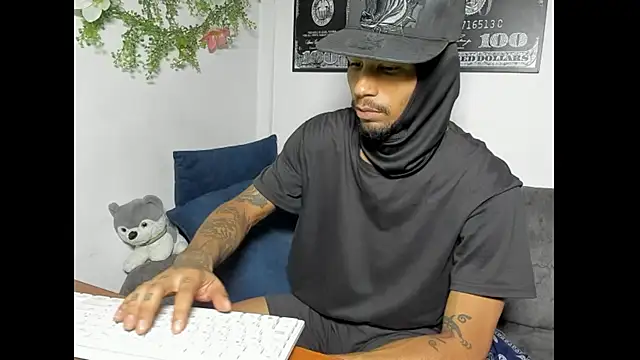 Snapshot of carl_jhonson821 chatting on 11.06.25 carl jhonson821 online show from 11.06.25