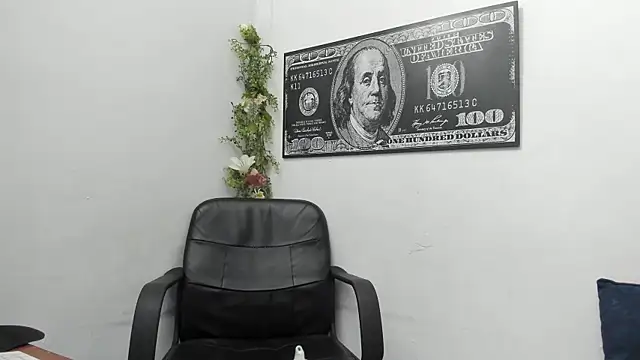 Snapshot of carl_jhonson821 chatting on 11.30.25 carl jhonson821 online show from 11.30.25