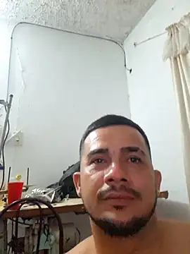 Snapshot of yeffito1 chatting on 09.13.25 yeffito1 online show from 09.13.25