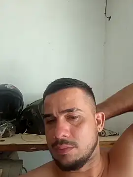 Snapshot of yeffito1 chatting on 09.13.25 yeffito1 online show from 09.13.25