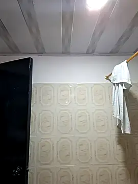 Snapshot of yeffito1 chatting on 09.17.25 yeffito1 online show from 09.17.25