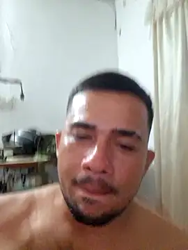 Snapshot of yeffito1 chatting on 09.21.25 yeffito1 online show from 09.21.25