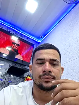 Snapshot of yeffito1 chatting on 09.22.25 yeffito1 online show from 09.22.25