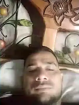 Snapshot of yeffito1 chatting on 10.09.25 yeffito1 online show from 10.09.25