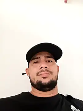 Snapshot of yeffito1 chatting on 03.20.26 yeffito1 online show from 03.20.26