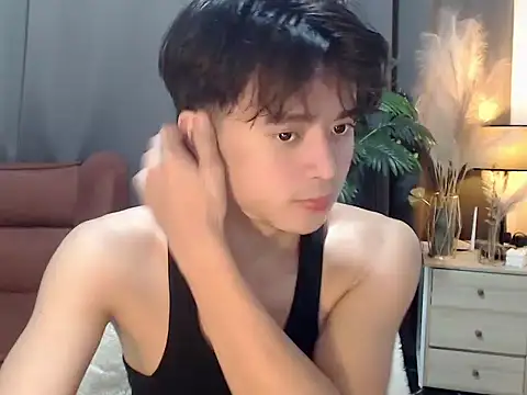 Snapshot of NautyBoyBrazeen_143 chatting on 04.26.26 NautyBoyBrazeen 143 online show from 04.26.26