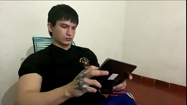 ErickWalton online show from 10.04.25