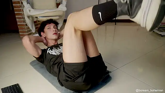 Snapshot of boream chatting on 10.10.25 boream online show from 10.10.25