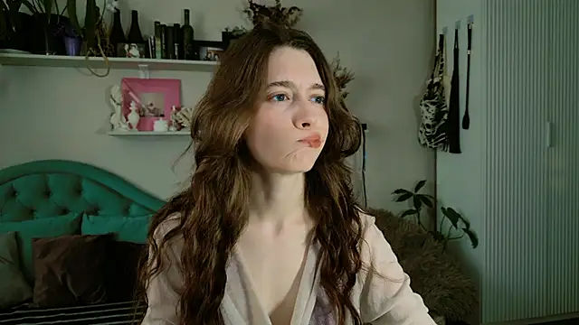 Yoka paradoXXX online show from 05.16.26
